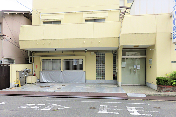 イナバ小児科　外観